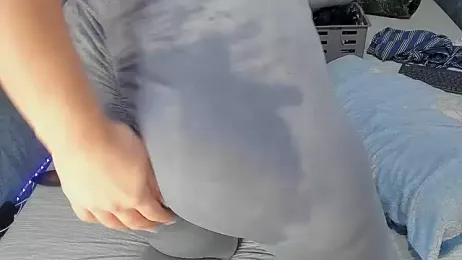 RedAssHottie stripchat stream image