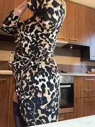 Hotmomcheckk_ stripchat stream image