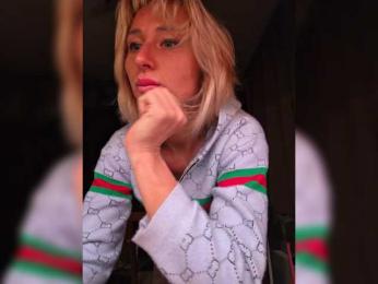 ARotikA bongacams stream image