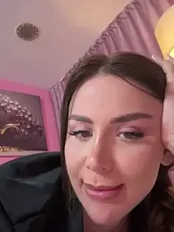 AshleySinn stripchat stream image