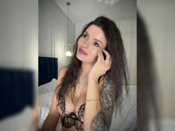 Oops_kiraa bongacams stream image, 08.02.2026 16:00