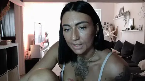 IntiMia stripchat stream image