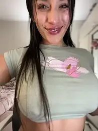 Emmily_19 stripchat stream image, 12.02.2026 22:50