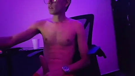 ElverCol stripchat stream image