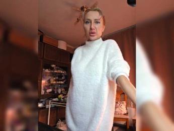 ARotikA bongacams stream image