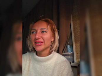 ARotikA bongacams stream image