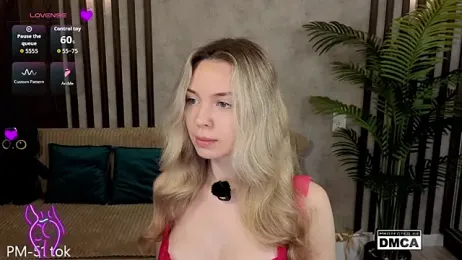 Holl1Would stripchat stream image