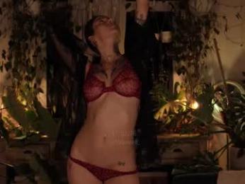 effylowell_ chaturbate stream image, 18.02.2026 01:30