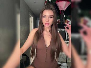 SweetyMia bongacams stream image