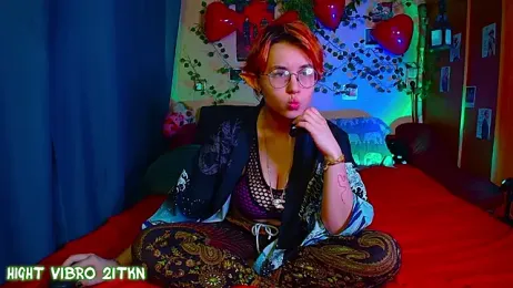 TrickyKitsune stripchat stream image