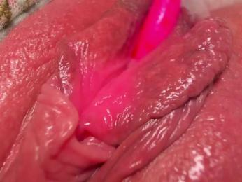 teeencute bongacams stream image