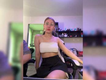 Durnaya_kis bongacams stream image, 21.02.2026 06:20