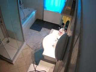 voyeurcam-julmodels-bath-2nd-2 camsoda stream image, 20.02.2026 19:00