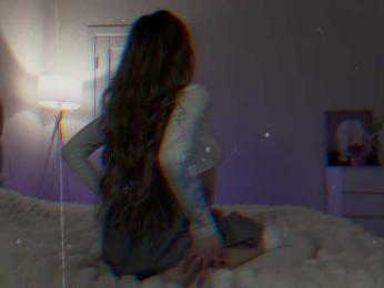 fymryn bongacams stream image