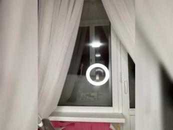 Queen-of-squirt bongacams stream image