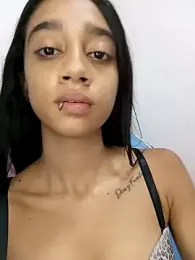 Zoe_Sweett18 stripchat stream image, 25.02.2026 23:30