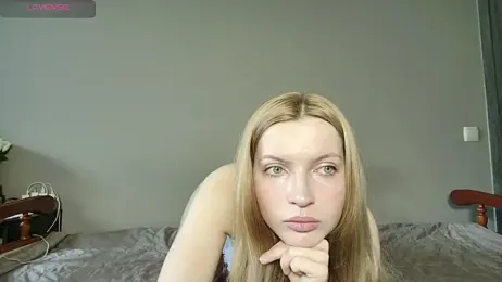 JuiliOnesunray stripchat stream image, 26.02.2026 07:00