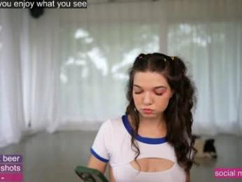 loollypop24 chaturbate stream image, 27.02.2026 18:40