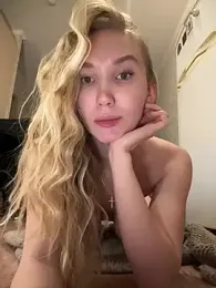 MariaTull stripchat stream image, 28.02.2026 23:20