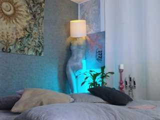 elissecinnamon camsoda stream image