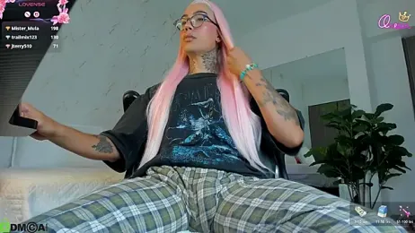 miss_tatiana_ stripchat stream image, 03.03.2026 12:00