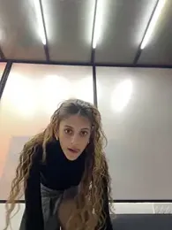 alana15 stripchat stream image, 06.03.2025 21:30