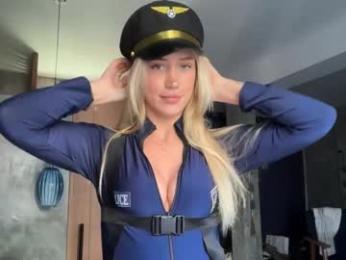 livslifee chaturbate stream image, 04.03.2026 03:00