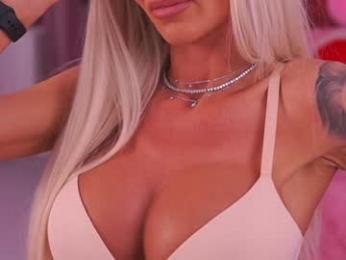 therealfallingangel chaturbate stream image