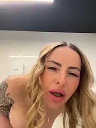 EmaSalis stripchat stream image, 05.03.2026 08:40