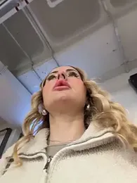 EmaSalis stripchat stream image, 05.03.2026 08:40