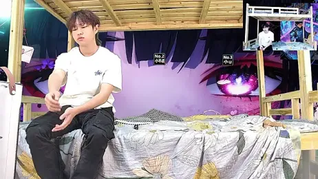 xiaohuangren01 stripchat stream image