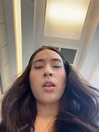 Holly_Play stripchat stream image