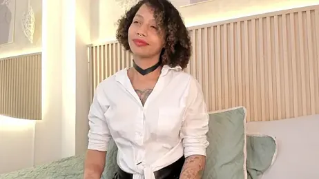 daiana_curly stripchat stream image