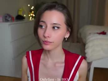 falinecrosthwaite chaturbate stream image