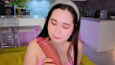 KateBleare stripchat stream image