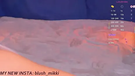 mikkixmeow stripchat stream image