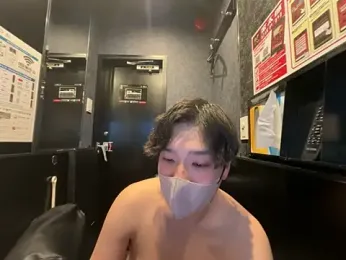 yuuki8910 stripchat stream image