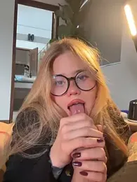 curchez_ stripchat stream image, 10.03.2026 20:00