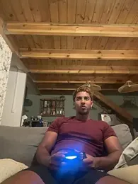 Axel_black10 stripchat stream image