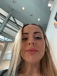 EmaSalis stripchat stream image, 13.03.2026 09:40