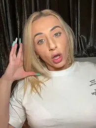 Strongqueen stripchat stream image