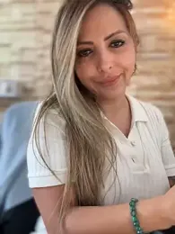 _Abril-Office1 stripchat stream image