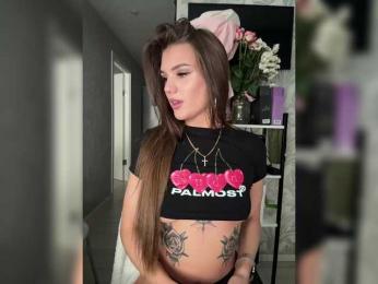 SweetyMia bongacams stream image