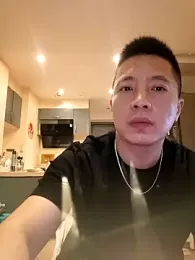 day-18 stripchat stream image