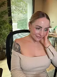 EmaSalis stripchat stream image, 19.03.2026 10:30