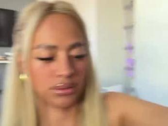 xmonstrouscockivy chaturbate stream image