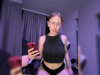 Durnaya_kis bongacams stream image, 21.03.2026 14:40