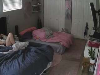 voyeurcam-house-charleys-room camsoda stream image