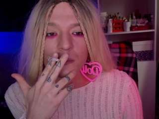model3456 camsoda stream image, 23.03.2026 13:20