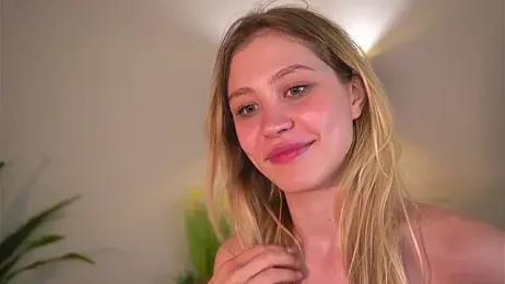 MiaBanger stripchat stream image